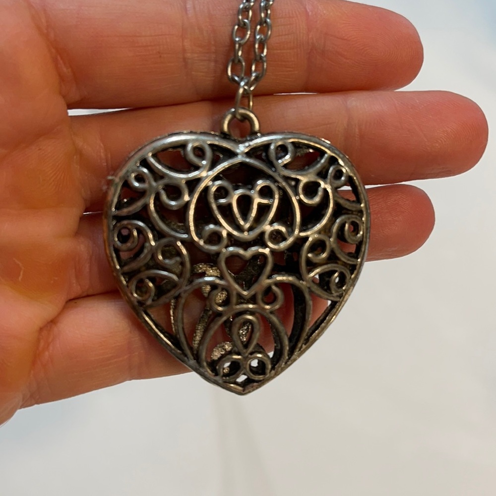Long necklace